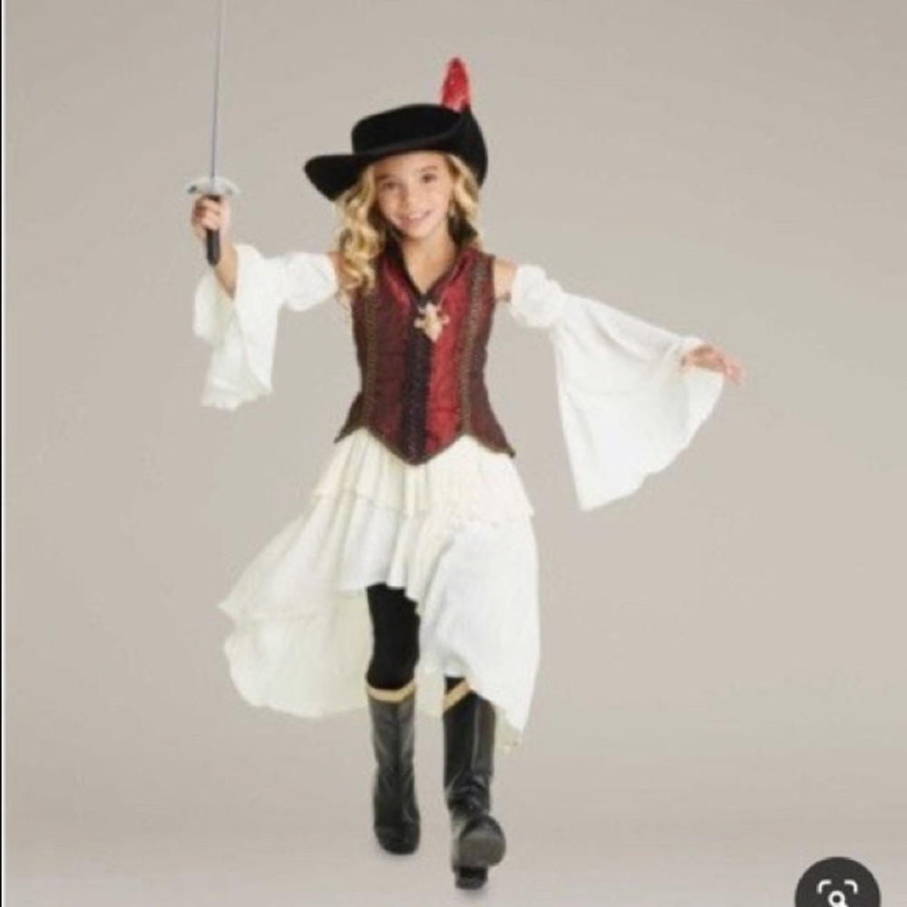 CHASING FIREFLIES Musketeer Costume